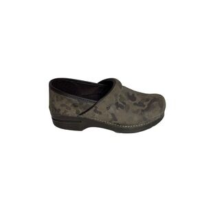 Dansko Professional Women Size 7.5-8 38 EU Suede Clogs Green Charcoal Camouflage
